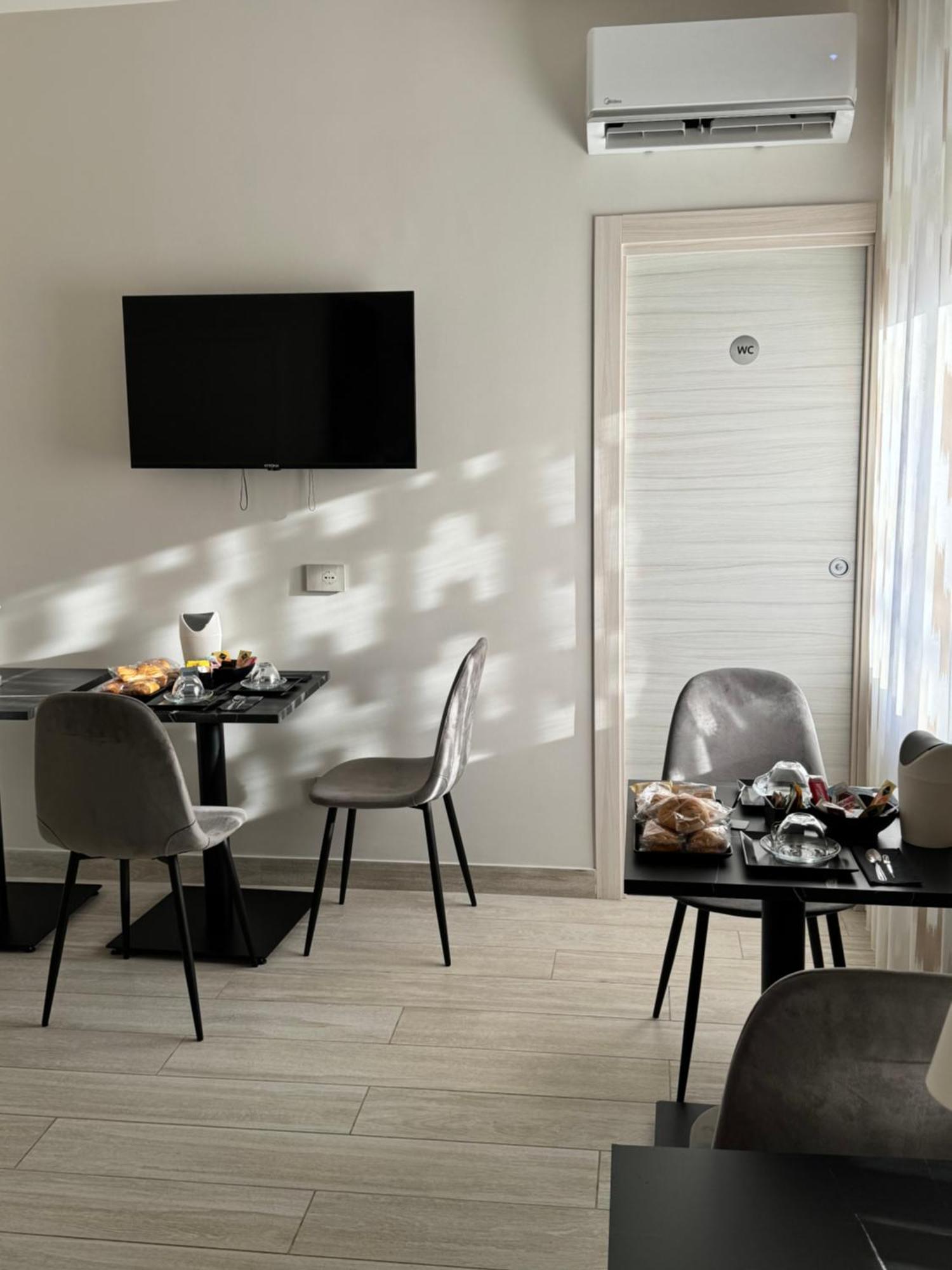 Ro&Ro Napoli Luxury Rooms Exterior photo