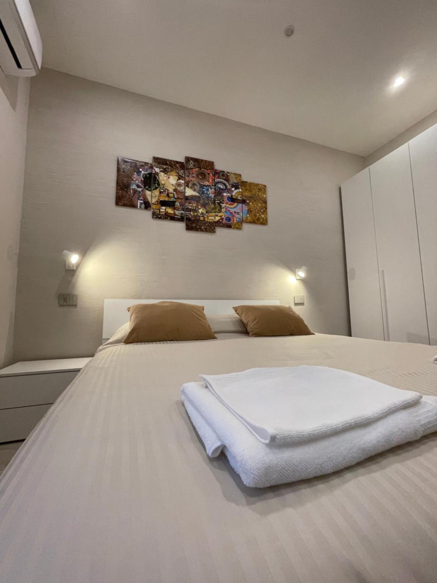 Ro&Ro Napoli Luxury Rooms Exterior photo