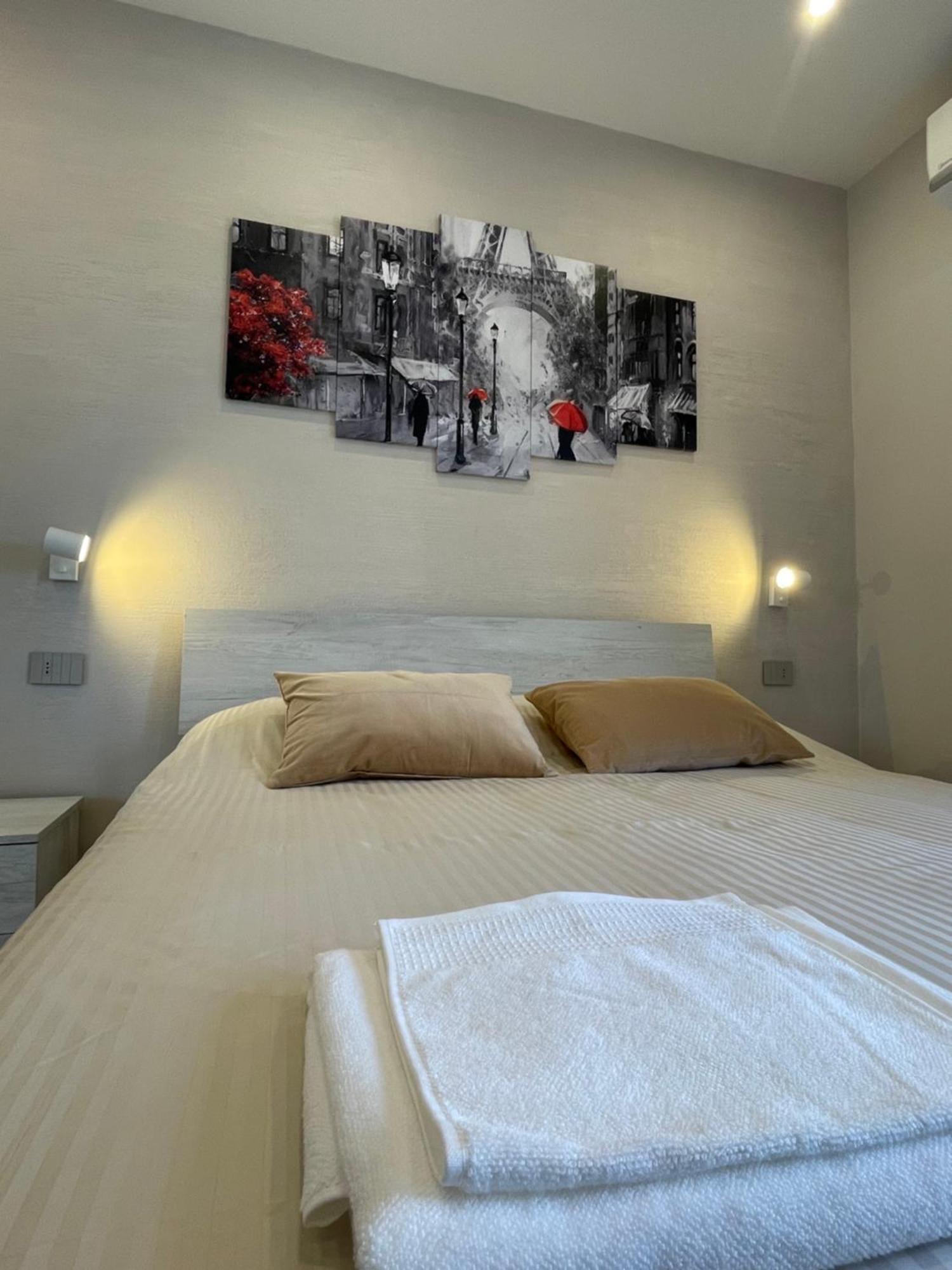 Ro&Ro Napoli Luxury Rooms Exterior photo